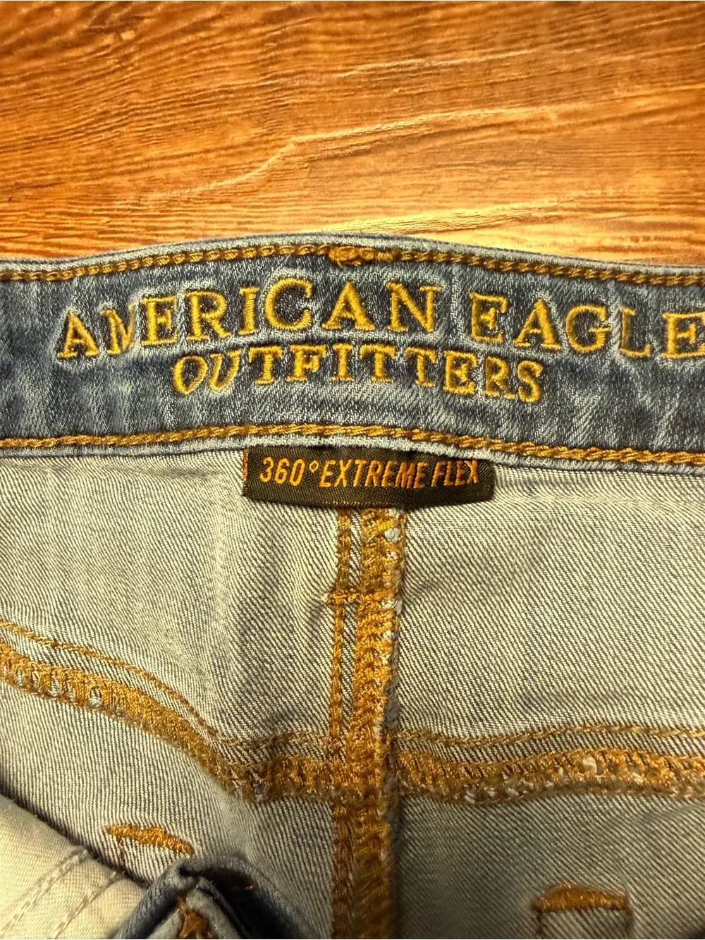 American Eagle Outfitters 360° Extreme Flex Men’s Jeans | Light Wash | 28 x 32